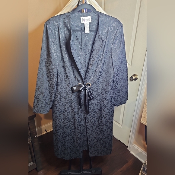 Maggie Sweet Jacket/Robe - Picture 1 of 5